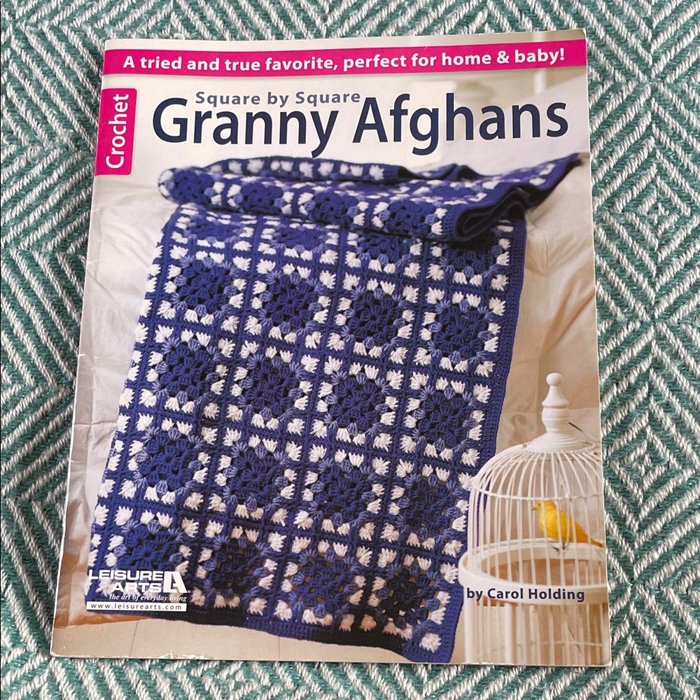 Leisure Arts Crochet Granny Afghans Book